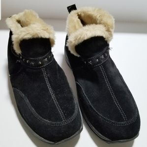 - Esserra Black Leather Faus Fur Ankle Boots